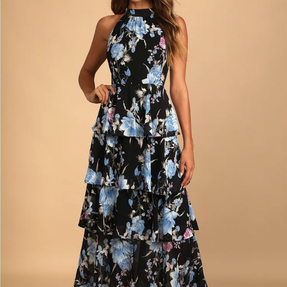 Worn once LULU dress size M